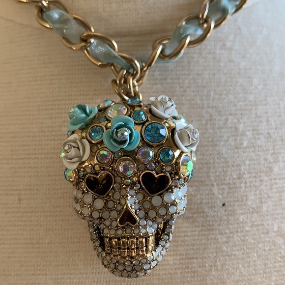 Betsy Johnson Sugar Skull - Picture 2 of 6